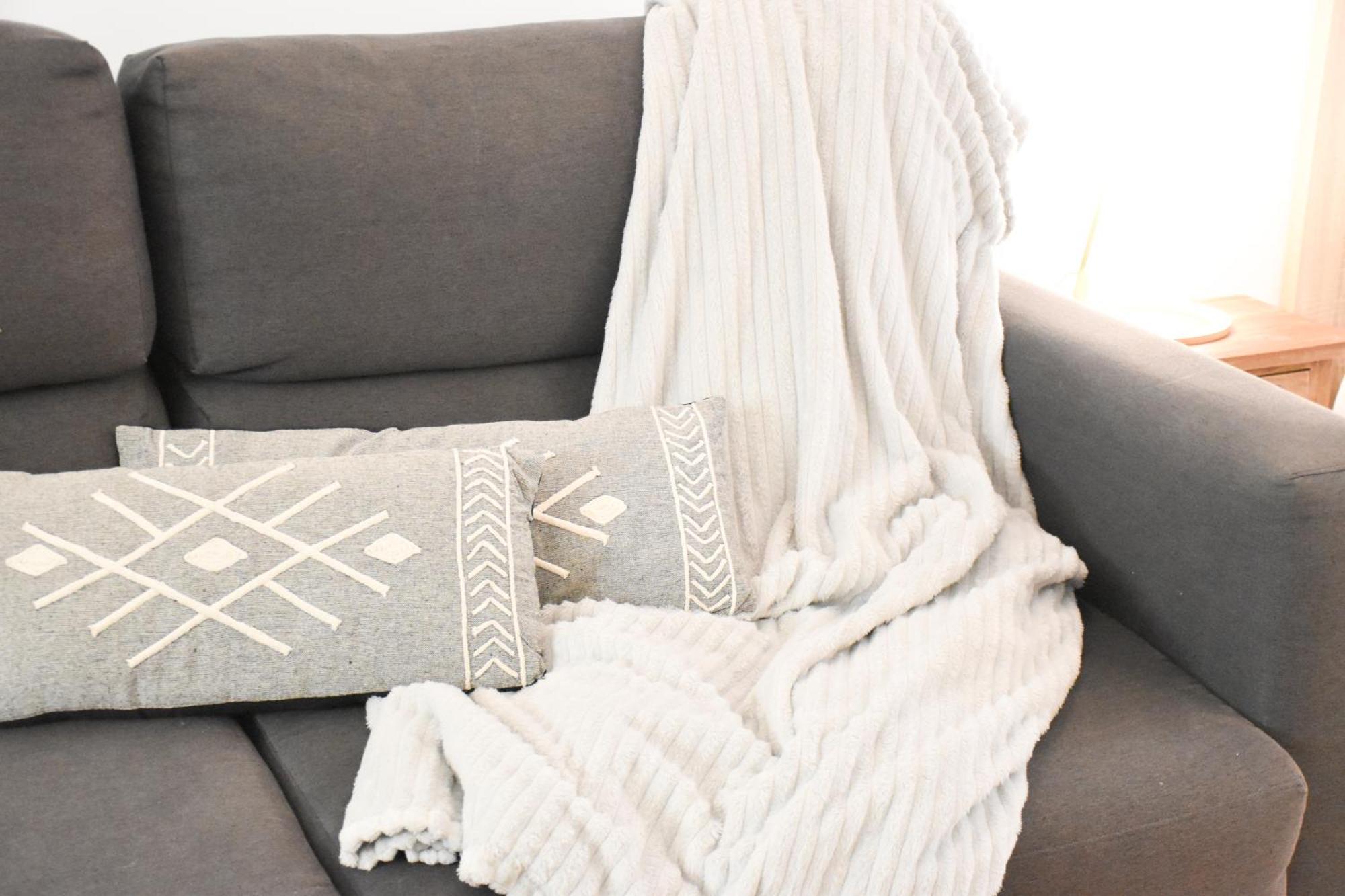 La Neu Studio Neuf Pour 4 Pax En Centre Ville Pas De La Casa Ngoại thất bức ảnh